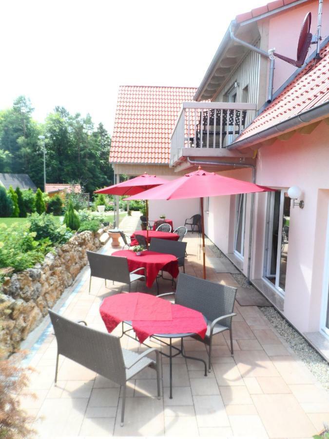 Pension Am Kirschgarten غوسوينستين المظهر الخارجي الصورة